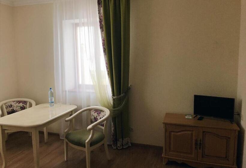 اتاق استاندارد یک نفره, арт готель династія