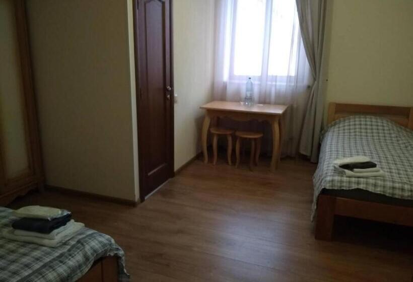 اتاق استاندارد, арт готель династія