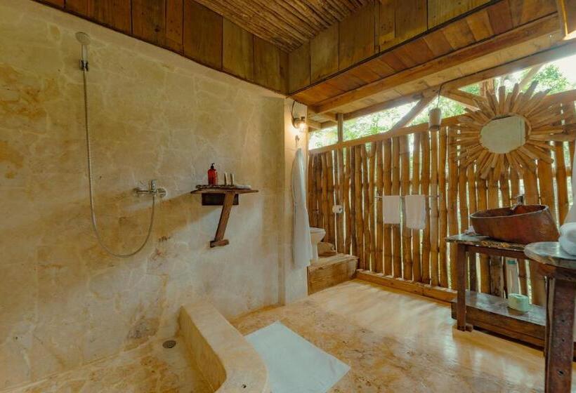 اتاق خانوادگی با چشم‌انداز باغ, El Valle Lodge
