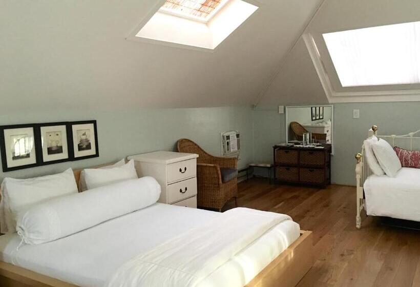 １ベッドルームハウス, Cowper Inn