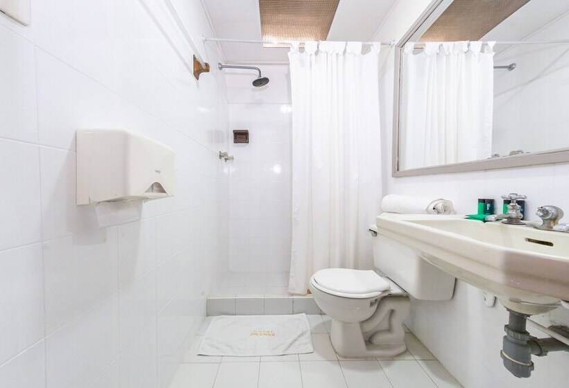 Quarto Triplo Estandar, Ayenda Escorial 1936
