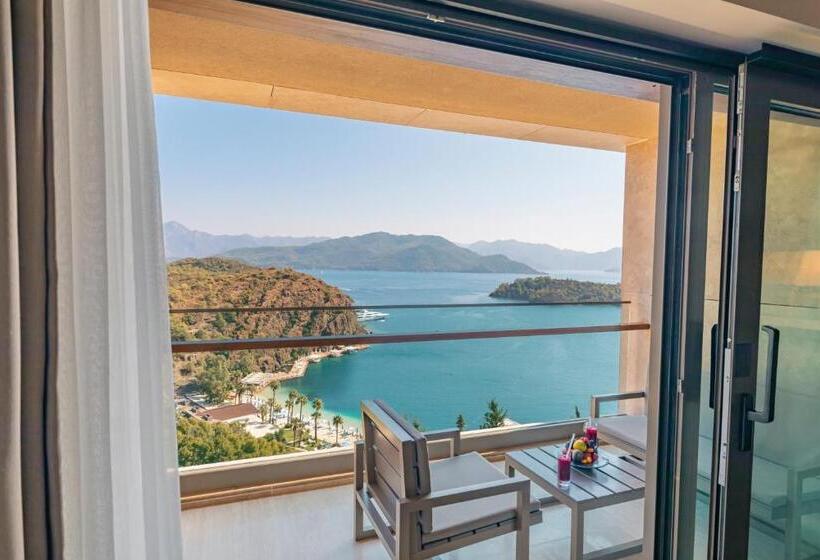 اتاق لوکس با چشم‌انداز دریا, D Maris Bay