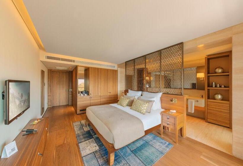 اتاق لوکس با چشم‌انداز دریا, D Maris Bay