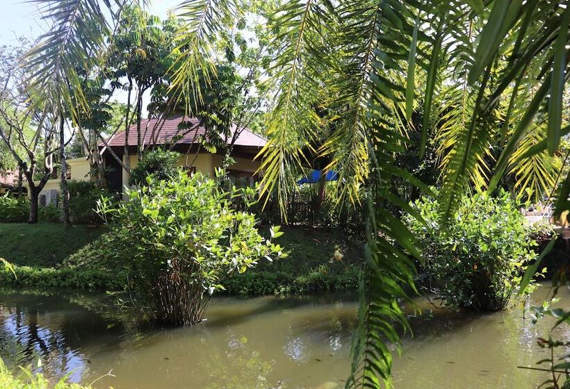 Вилла Deluxe 1 Спальня, Seaview Resort Khao Lak   Sha Plus