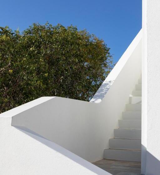 اتاق لوکس با بالکن, Yayaki Spetses