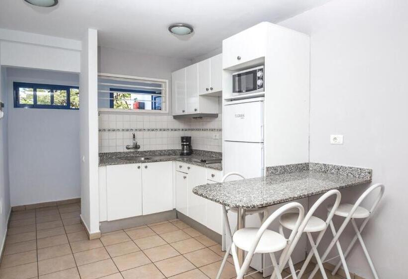 Apartamento 2 Dormitórios, Alsol Los Caribes 1