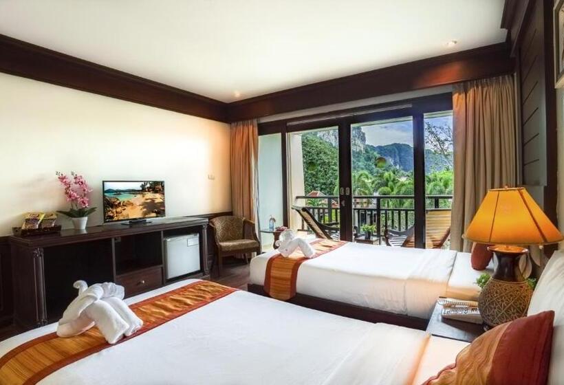 اتاق لوکس با چشم‌انداز استخر, Aonang Orchid Resort   Sha Extra Plus