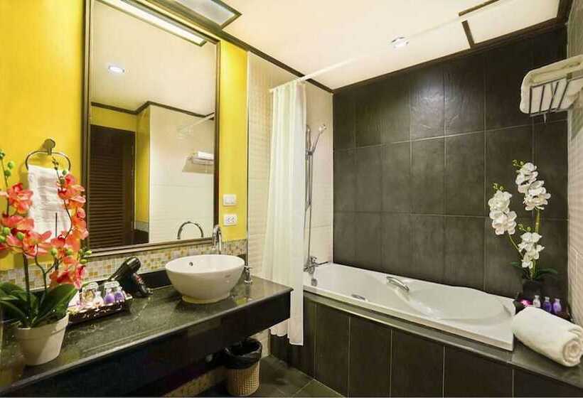 اتاق لوکس با چشم‌انداز استخر, Aonang Orchid Resort   Sha Extra Plus