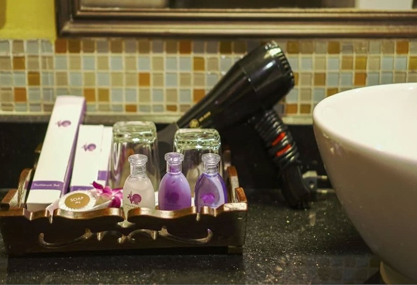 اتاق لوکس با چشم‌انداز استخر, Aonang Orchid Resort   Sha Extra Plus