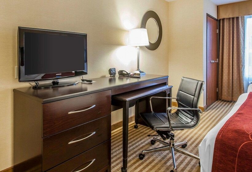 スイート, Comfort Suites Wenatchee Gateway