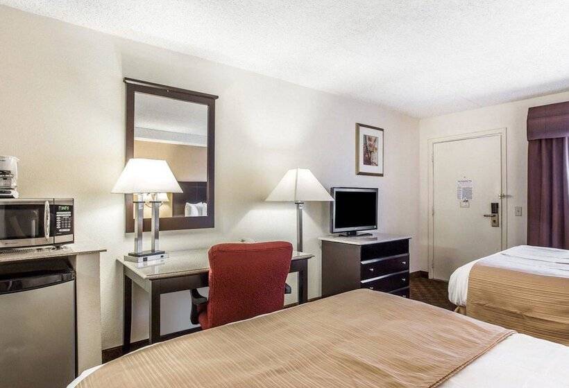 Номер Стандарт 2 Двуспальные Кровати, Quality Inn & Suites Coliseum