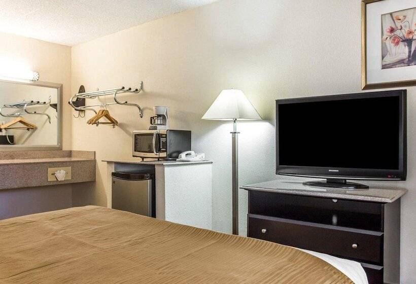 Люкс Адаптированный для Инвалидов, Quality Inn & Suites Coliseum