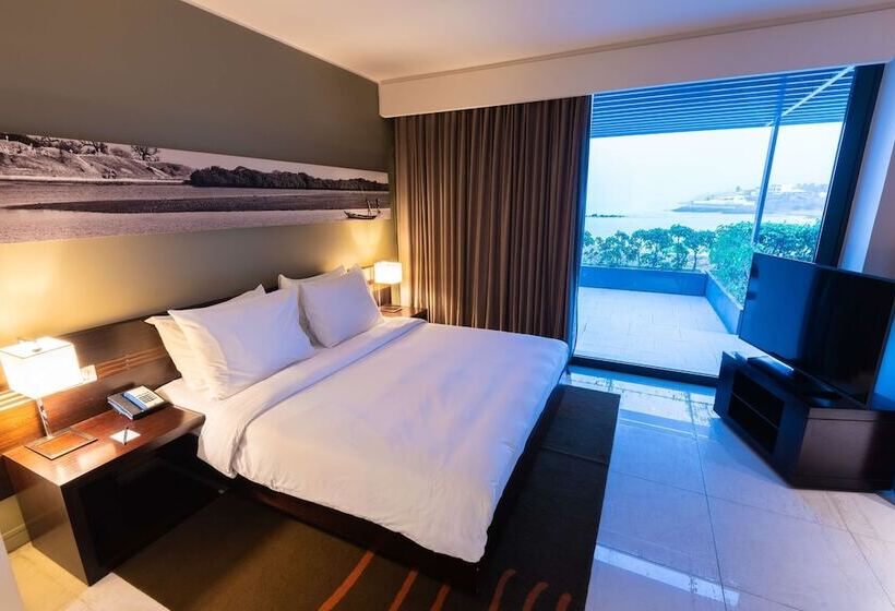 سوییت جونیور با چشم‌انداز دریا, Radisson Blu Hotel, Dakar Sea Plaza
