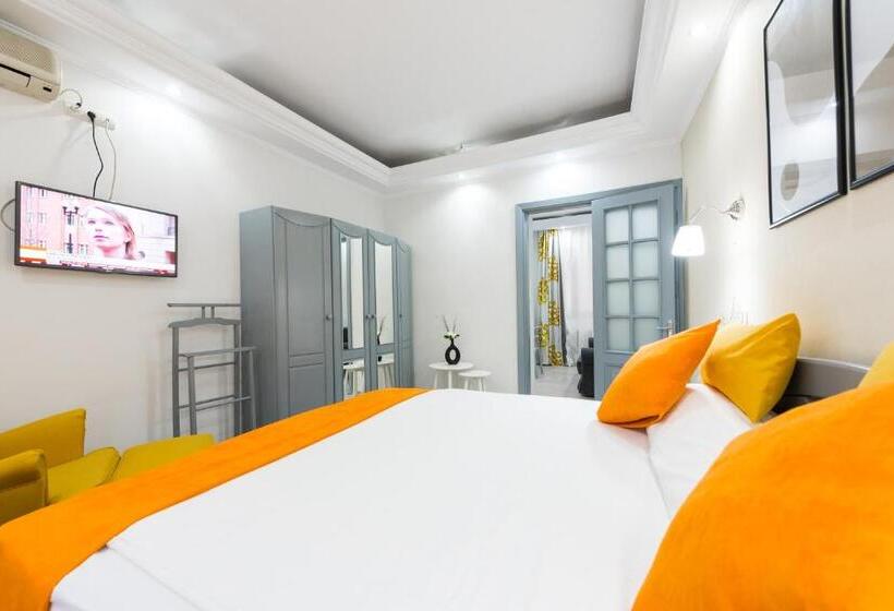 سوییت, Relax Comfort Suites