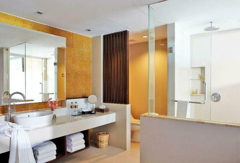 Люкс Повышенной Комфортности, Sareeraya Villas & Suites