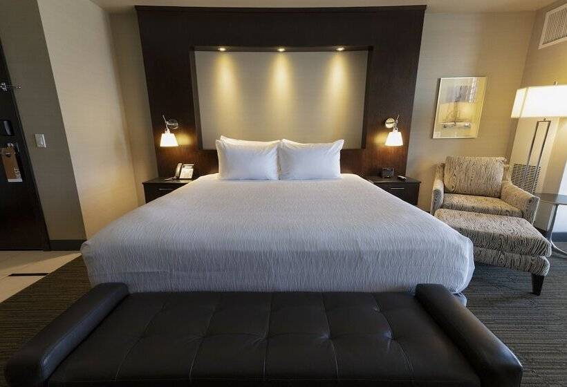 اتاق لوکس با تخت بزرگ, Talking Stick Resort