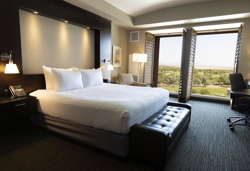 اتاق لوکس با تخت بزرگ, Talking Stick Resort