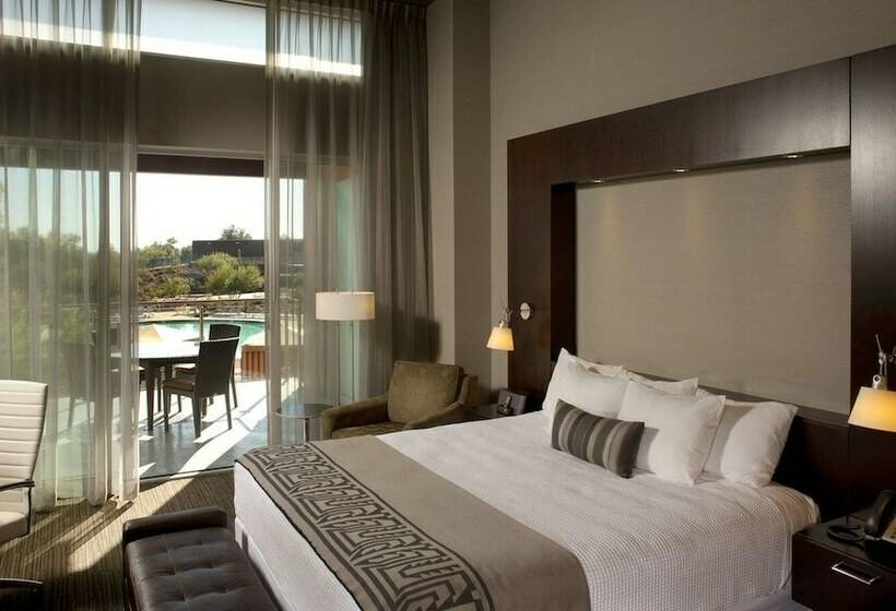 اتاق استاندارد, Talking Stick Resort