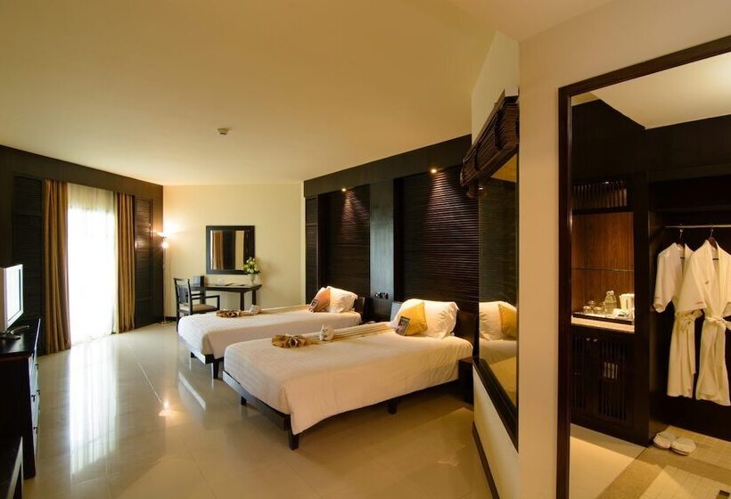 اتاق سوپریور با چشم‌انداز باغ, The Nouveau Chumphon Beach Resort And Golf