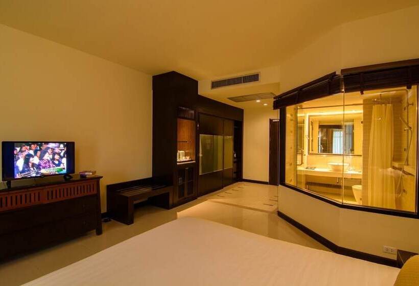 اتاق سوپریور با چشم‌انداز باغ, The Nouveau Chumphon Beach Resort And Golf