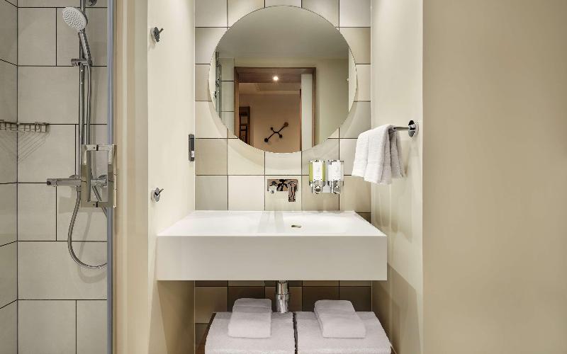 اتاق استاندارد با تخت بزرگ, Hampton By Hilton Dublin City Centre