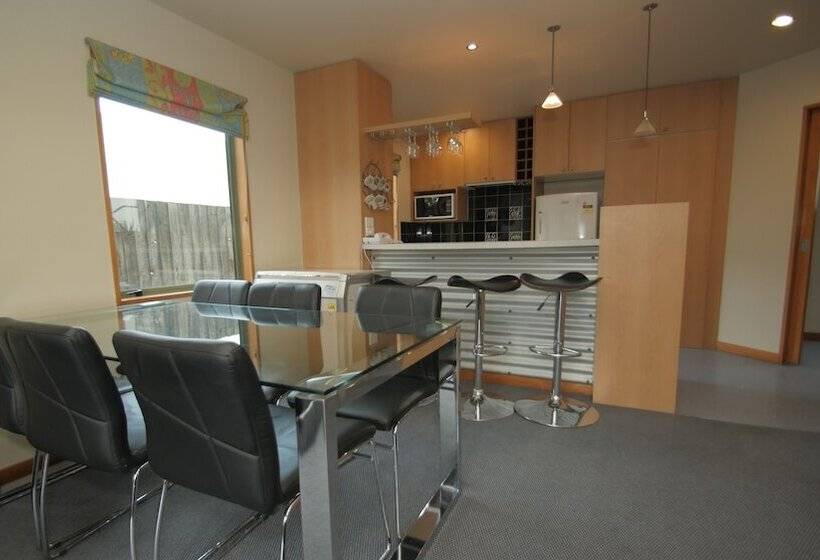 Апартаменты 3 Спальни, Asure Christchurch Classic Motel & Apartments