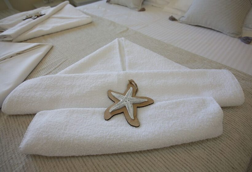 غرفة قياسية مطلّة علي البحر, Alexandra S Rooms