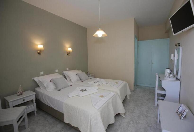 Студио Стандарт Боковой Вид на Море, Alexandra S Rooms