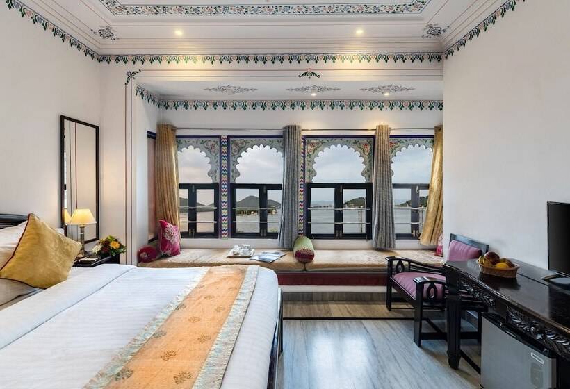 豪华房间, Panna Vilas   A Lake Facing Boutique