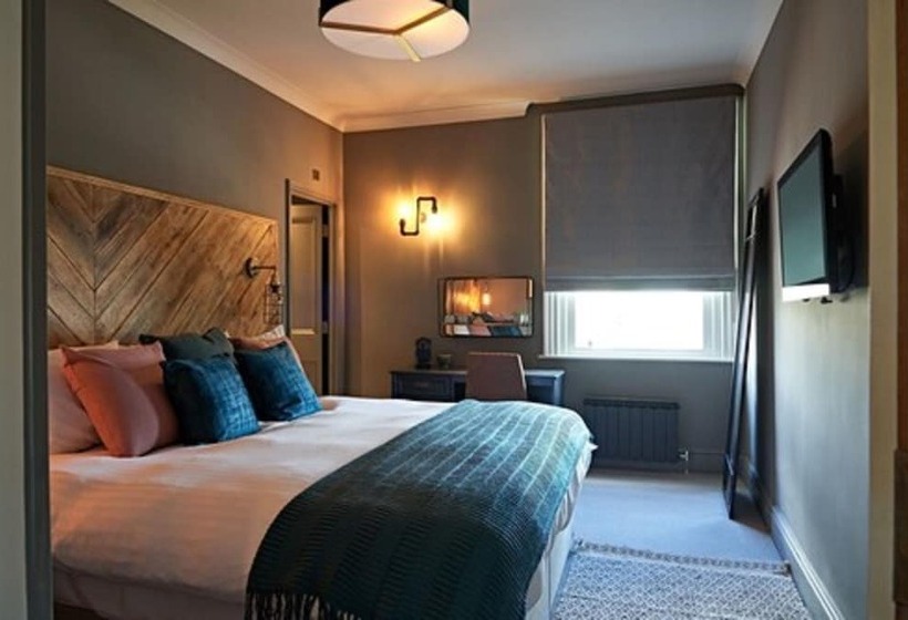 Номер Стандарт, The Lodge Duxford