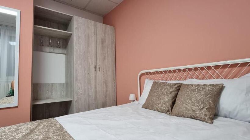اتاق استاندارد, Hostel Citadella