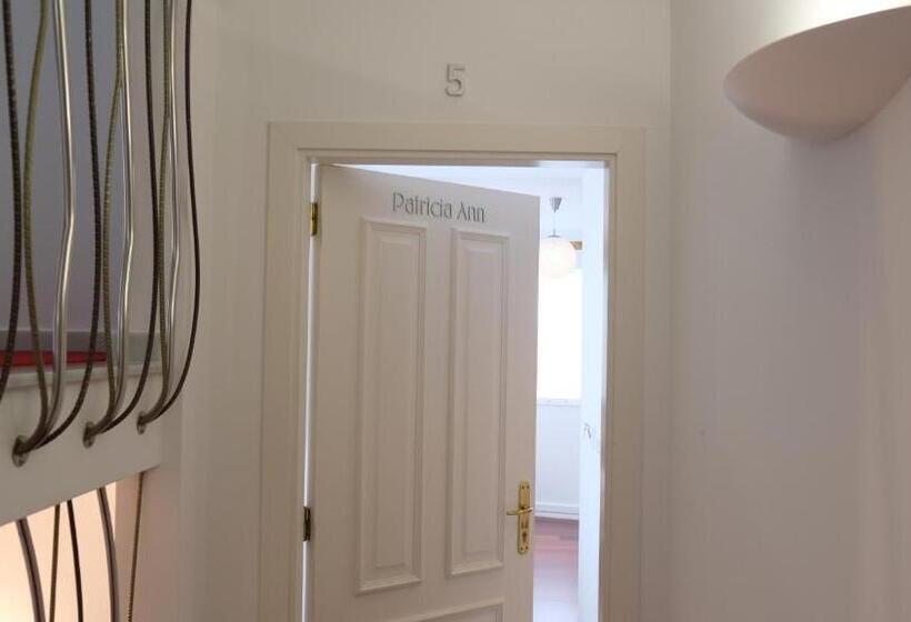 Номер Стандарт Трехместный, La Casa De Las Camelias