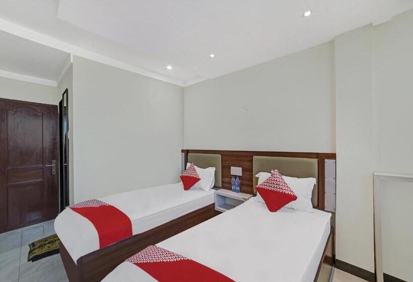 Номер Superior, Oyo 90487 Wisma Kuta Karang Baru