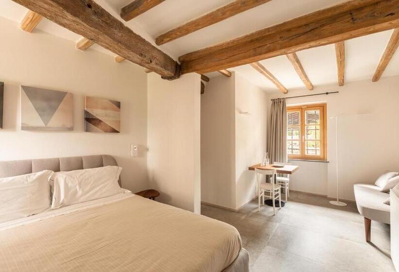 Quarto Estandar com Hidromassagem, Antico Borgo Molino 7cento Vicino Ai Giardini Di Ninfa