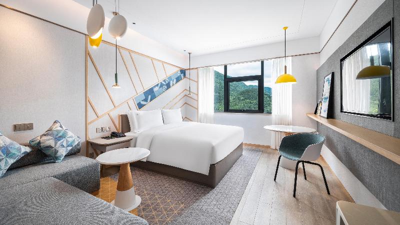 اتاق استاندارد با چشم‌انداز کوهستان, Holiday Inn Tongren Wanshan, An Ihg