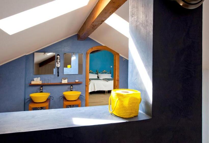 Люкс, La Locanda Del Notaio