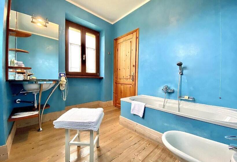 Полулюкс с Балконом, La Locanda Del Notaio