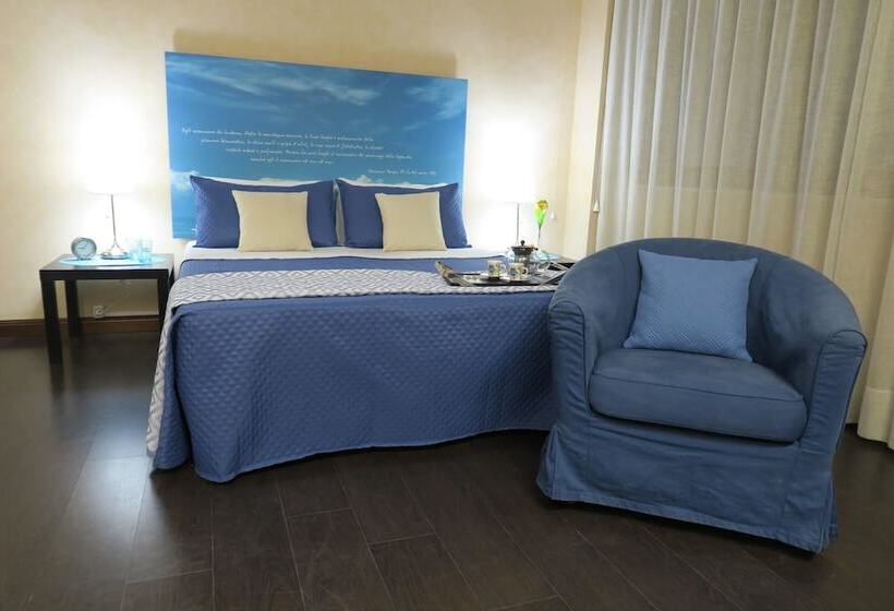 اتاق استاندارد چهار تخته, Mare Nostrum Petit Hôtel