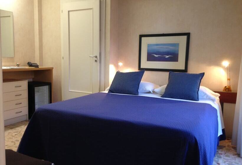 اتاق استاندارد, Mare Nostrum Petit Hôtel
