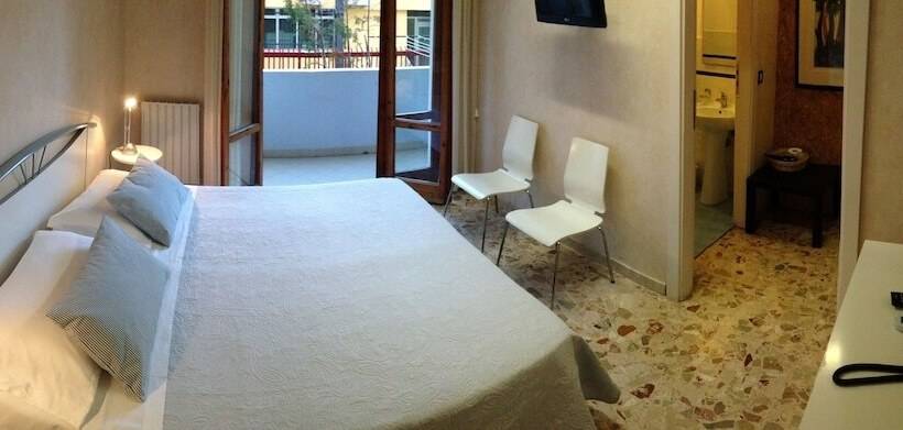 اتاق استاندارد, Mare Nostrum Petit Hôtel