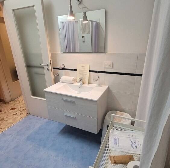 اتاق استاندارد, Mare Nostrum Petit Hôtel