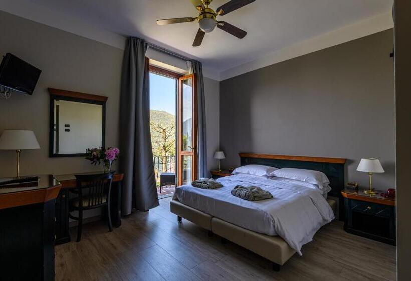 Номер Стандарт с Балконом, Villa Kinzica