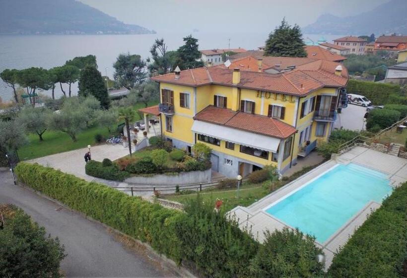 Номер Стандарт с Балконом, Villa Kinzica
