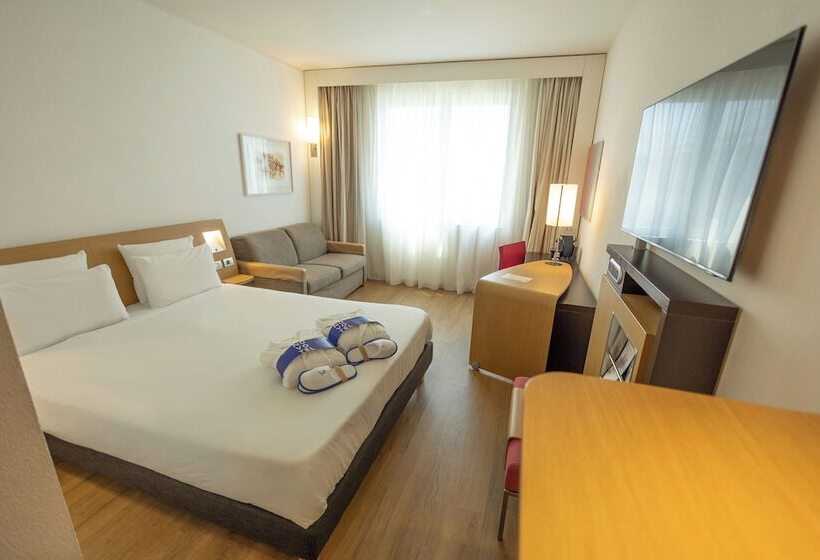 اتاق اجرایی با چشم‌انداز دریا, Novotel Salerno Est Arechi
