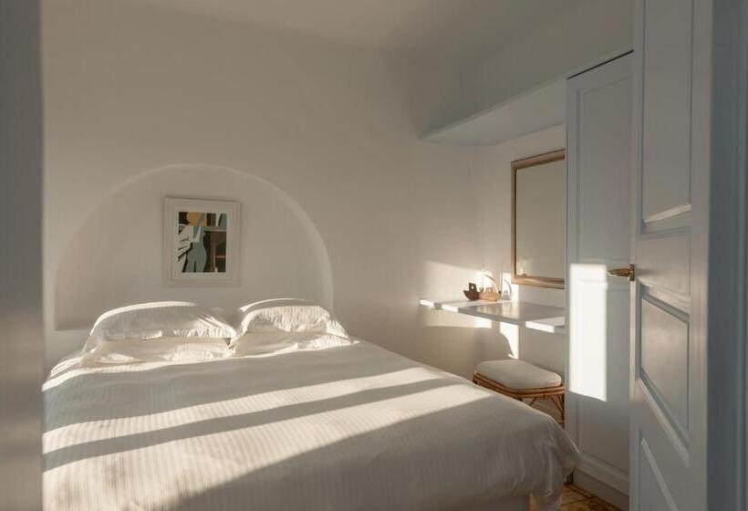 سوئیت با چشم‌انداز, Aria Suites & Villas