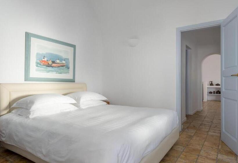 سوئیت با چشم‌انداز, Aria Suites & Villas