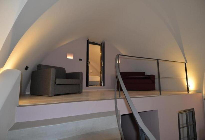 ویلای 2 خوابه, Aria Suites & Villas