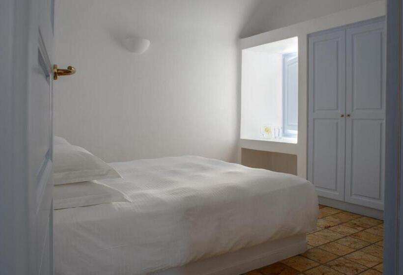 سوئیت با چشم‌انداز, Aria Suites & Villas