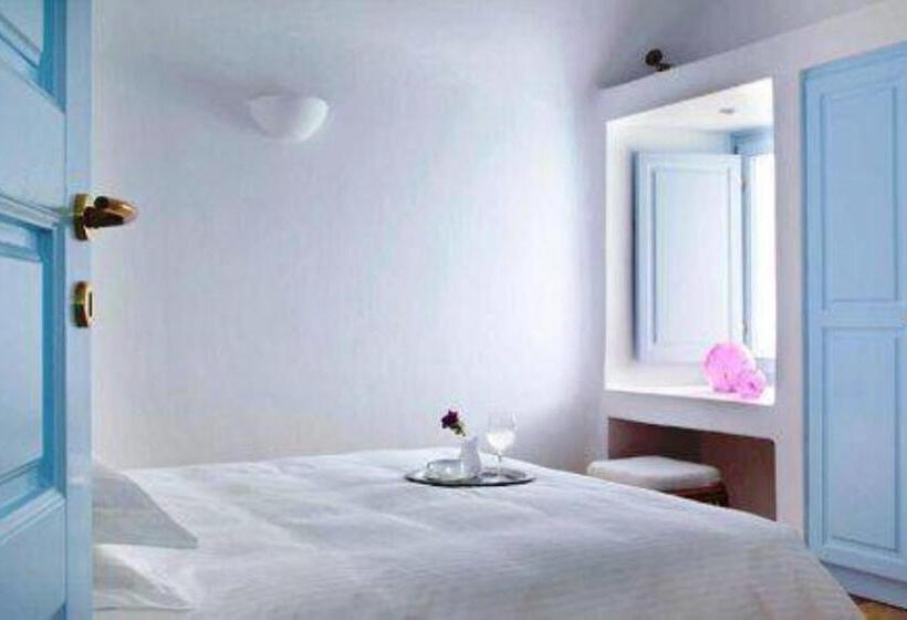 سوئیت با چشم‌انداز, Aria Suites & Villas