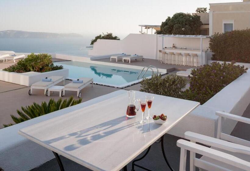 سوئیت با چشم‌انداز, Aria Suites & Villas